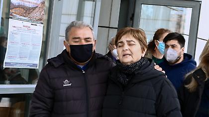 Δίκη Τοπαλούδη: «Ποινή-χάδι τα 16 χρόνια» δηλώνει η μητέρα της - Ζητά συνάντηση με τον Μητσοτάκη