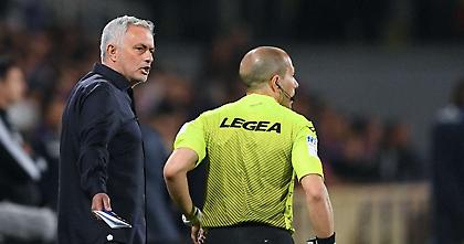 Μουρίνιο: «Βαρεθήκαμε να τιμωρούνται διαιτητές που σφυρίζουν τη Ρόμα! Τι θα γίνει με τους βαθμούς;»