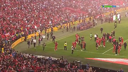 Οι ξέφρενοι πανηγυρισμοί παικτών και οπαδών της Λίβερπουλ για την κούπα