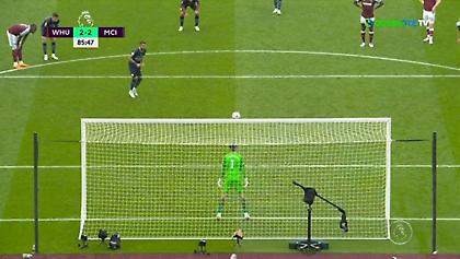 Το χαμένο πέναλτι του Μαχρέζ και η αντίδραση του Πεπ