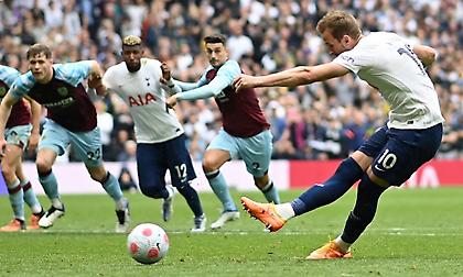 Με πέναλτι στο… 53' του πρώτου ημιχρόνου άνοιξε το σκορ η Τότεναμ!