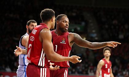 Υπερηχητική Μπάγερν Μονάχου διέλυσε την Κέμνιτς και ψάχνει μία νίκη για τα ημιτελικά