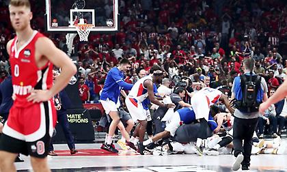 Τα highlights από τον δραματικό ημιτελικό Ολυμπιακός-Εφές