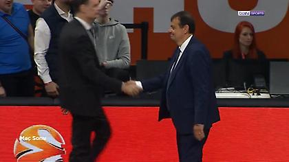 Το νεύμα του Αταμάν στον Μπαρτζώκα στο φινάλε