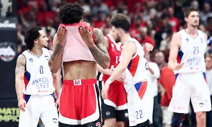 Ζέρβας: «Η μεγάλη εικόνα δεν χαλάει, σε ένα μέτριο ματς έχασε από την Εφές στην τελευταία φάση»