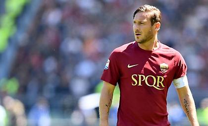 Τότι για Ντιμπάλα: «Ελπίζω να τον πείσω να έρθει στην Ρόμα»