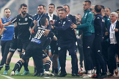 Βιεϊρίνια μαινόμενος: Τον κρατούσαν… δέκα! (pics)