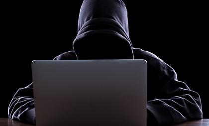 Romance Scam: Άνδρας έπεσε θύμα απάτης με ερωτικό πρόσχημα μέσω διαδικτύου - Του πήραν 50.000 ευρώ