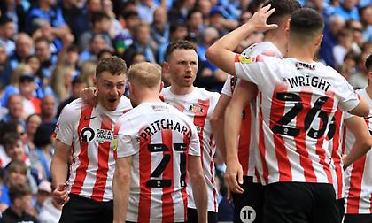 Λύγισε τη Γουίκομ και επέστρεψε στην Championship μετά από τέσσερα χρόνια η Σάντερλαντ