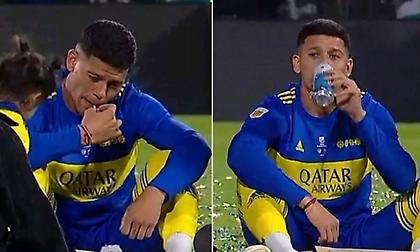 Like a… boss: Ο Ρόχο γιόρτασε το Λιγκ Καπ της Μπόκα με τσιγάρα και μπύρες