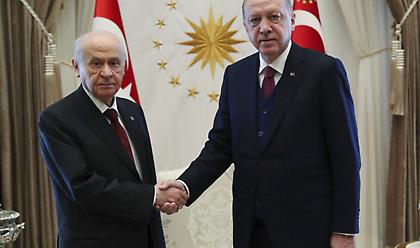 Νέο παραλήρημα Μπαχτσελί: Άνανδρος και ύπουλος ο Μητσοτάκης, φιλοδοξεί να γίνει το πιόνι της Δύσης