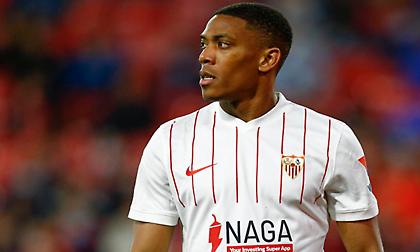 Μαρσιάλ: Δεν κάνει κίνηση αγοράς η Σεβίλλη, επιστρέφει στη Μάντσεστερ Γιουνάιτεντ