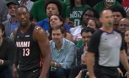 Ο Κυριάκος Μητσοτάκης είδε Σέλτικς-Χιτ... παρέα με τους Πίστονς!