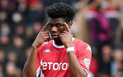 Σκάει το μπαμ με Τσουαμενί στη Ρεάλ Μαδρίτης!