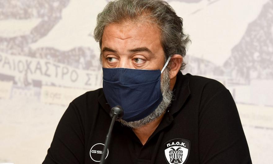 Χατζόπουλος: «Θα έπρεπε να ντρέπεται ο Μάντζαρης»