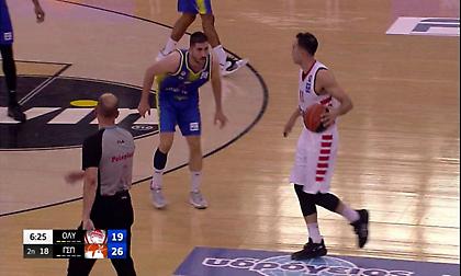 Έκλεψε το… πορτοφόλι του Σλούκα ο Μωραΐτης