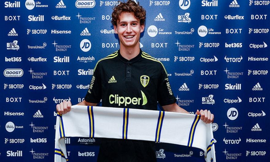 Λιντς: Απέκτησε τον Άαρονσον