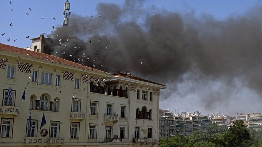 Θεσσαλονίκη: Δύο παιδιά στο Ιπποκράτειο