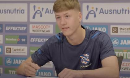 Υπέγραψε επαγγελματικό συμβόλαιο με τη Χέρενφεϊν ο 17χρονος Δημήτρης Ράλλης