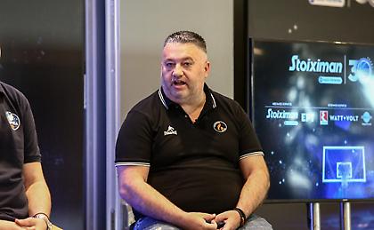 Γιατράς: «Η ομάδα χτίστηκε το καλοκαίρι – Κάτι βουντού κάνω και έρχομαι πάλι»