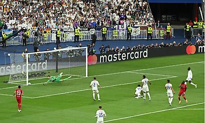 Μεγάλη ευκαιρία της Λίβερπουλ με δοκάρι του Μανέ!