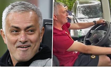 Οδήγησε το πούλμαν της Ρόμα και παραλίγο να το τρακάρει ο Μουρίνιο