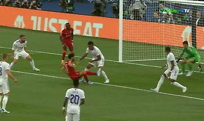 Τριπλή στιγμή για Λίβερπουλ και… πλασεδοτακουνάκι από Σαλάχ, «Κέρβερος» ο Κουρτουά