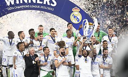 Στον ουρανό του Παρισιού το 14ο: Η απονομή του Champions League στη Ρεάλ Μαδρίτης