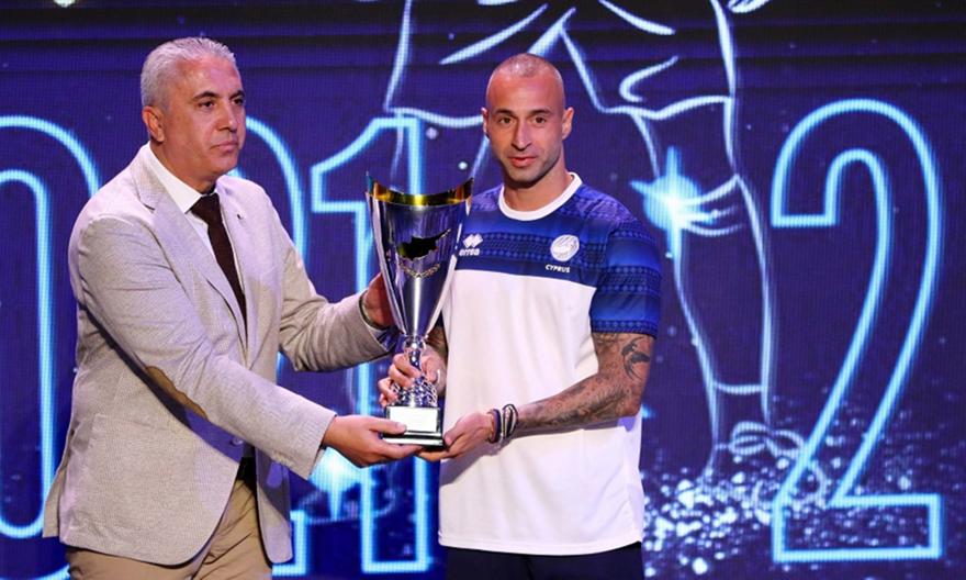 Παπουλής: Ο 37χρονος αναδείχτηκε MVP στην Κύπρο