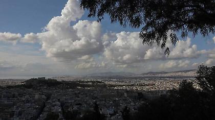 Καιρός: Νεφώσεις και τοπικές βροχές - Αναλυτικά η πρόγνωση