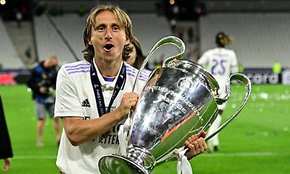 Επιβεβαίωσε την παραμονή του στη Ρεάλ Μαδρίτης ο Μόντριτς!