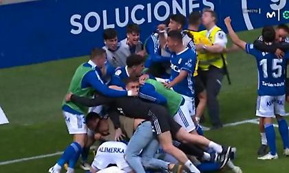 Απίστευτο: Οι παίκτες της Οβιέδο πανηγύρισαν λανθασμένα τη συμμετοχή στα μπαράζ!