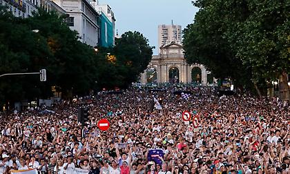 Έβριζαν τον Εμπαπέ οι οπαδοί στη φιέστα της Ρεάλ