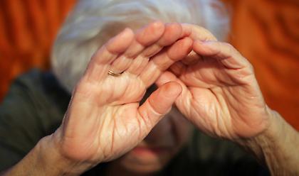 Βόλος: 40χρονος έδειρε τη μητέρα του γιατί δεν του έδινε χρήματα να πάει για καφέ