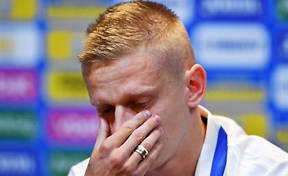 Δάκρυσε ο Ζιντσένκο: «Κάθε Ουκρανός θέλει να σταματήσει ο πόλεμος»