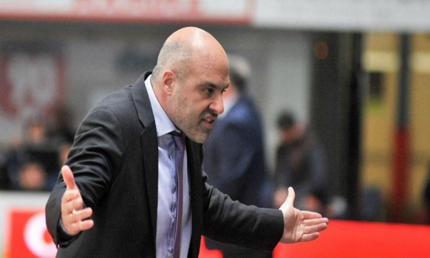 Χατζόπουλος: «Προπονητής μας και του χρόνου ο Λυκογιάννης»