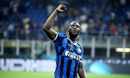 Πιέζει για να επιστρέψει ως δανεικός στην Ίντερ ο Λουκάκου