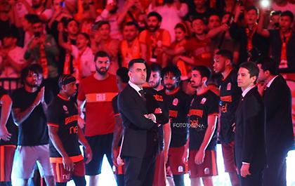 Αποθεώθηκε από τους οπαδούς της Γαλατάσαραϊ ο Πιστιόλης μετά τη νέα νίκη επί της Εφές