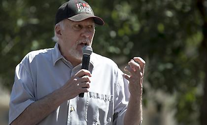 Ξέσπασμα Πόποβιτς για τις κυβερνήσεις μετά το μακελειό στο Τέξας: «Σηκωθείτε από τον κ@@ο σας!»