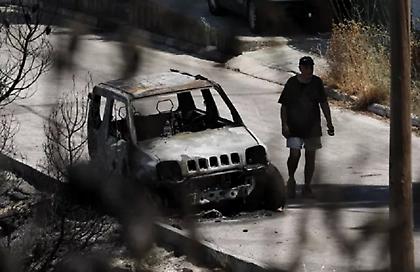 Σε εξέλιξη η καταμέτρηση των ζημιών στη Βούλα - Σε επιφυλακή όλες οι δυνάμεις
