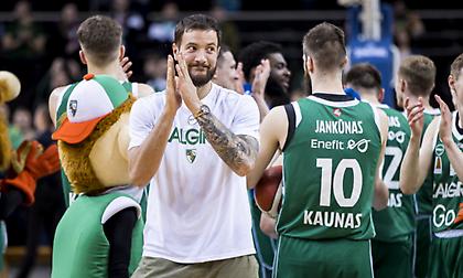 «Φεύγουν όλοι οι ξένοι από τη Ζαλγκίρις, πλην Κάβανο»