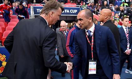 Το νέο «beef» του ευρωπαϊκού ποδοσφαίρου είναι αυτό του Μαρτίνεθ με τον Φαν Χάαλ!