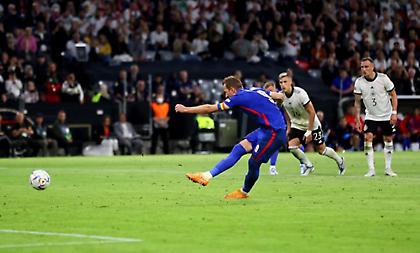 Πέρασε αλώβητη από το Μόναχο με Κέιν η Αγγλία