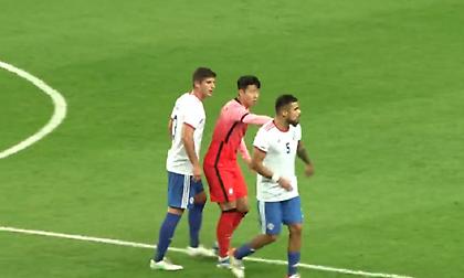 Ο Σον χώρισε δύο αντιπάλους της Χιλής που πήγαν να πλακωθούν