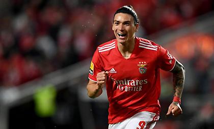 O Jogo: «Δεδομένη συμφωνία Λίβερπουλ-Μπενφίκα για Νούνιεζ»