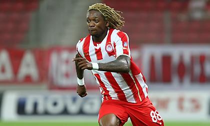 Αποχωρεί από την Νότιγχαμ ο Μπονγκ, τέλος και οι Τζένκινσον και Φιγκεϊρέδο