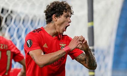 Η Μπενφίκα ανακοίνωσε την πώληση του Νούνιες