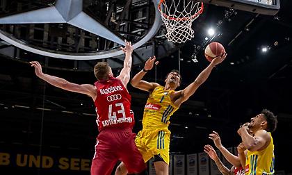 Μπάγερν Μονάχου-Άλμπα Βερολίνου