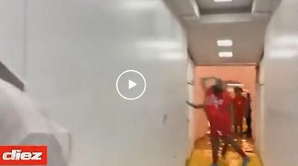 Παραλίγο «ντου» των παικτών του Καναδά στα αποδυτήρια των διαιτητών!