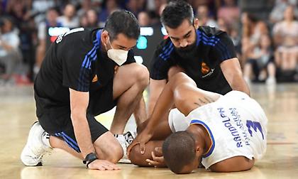 Ολική ρήξη χιαστού στο αριστερό του γόνατο υπέστη ο Άντονι Ράντολφ